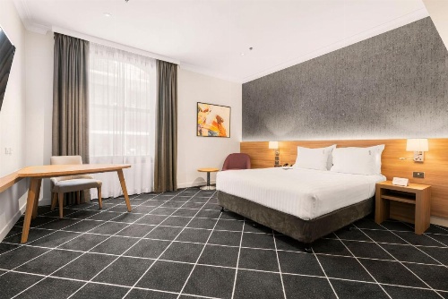 Holiday Inn Darling Harbour image 11