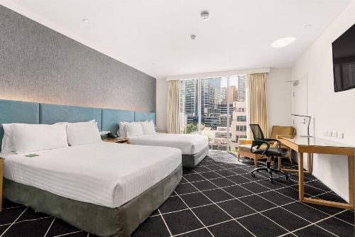 Holiday Inn Darling Harbour image 15